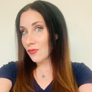 Meet your Posher, Candise